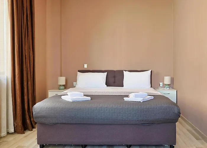 Hotel Leda