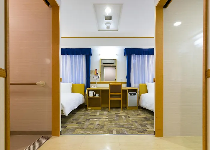 Toyoko Inn Eki Shin Ohashi Mae
