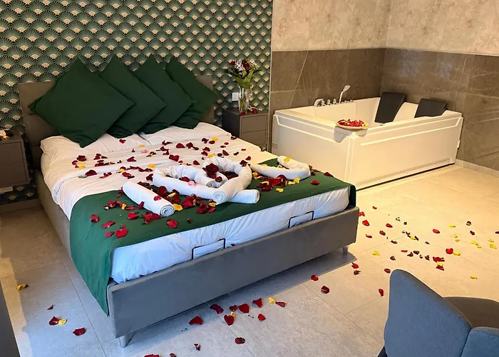 Luxury Jacuzzi Suites Rome - You Rhome