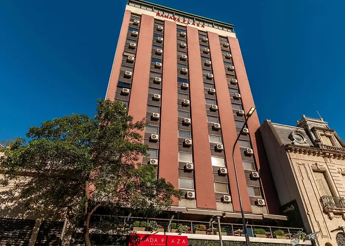 Hotel central: Ramada Plaza By Wyndham Tucuman
