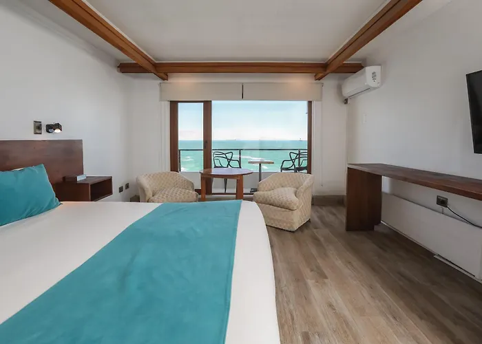 Resort: Hotel Oceanic
