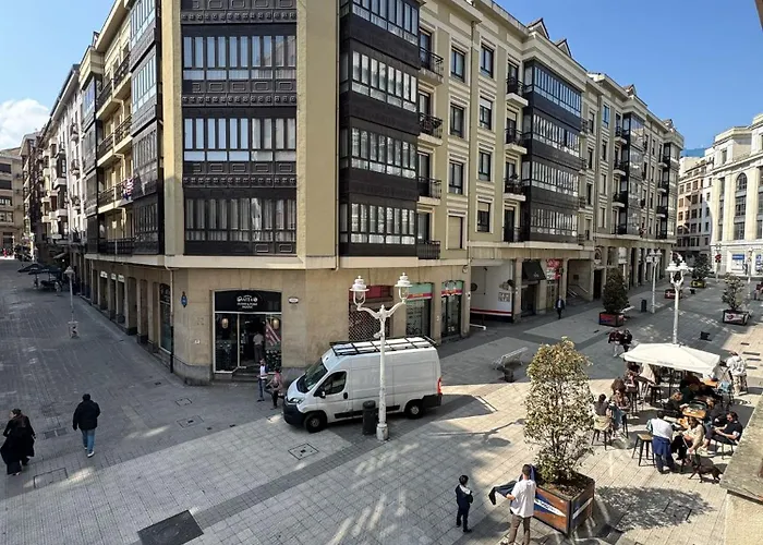 Villarias