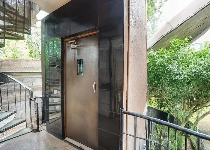 Cheap hotels O Jamalpur Ahmedabad Formerly Peace