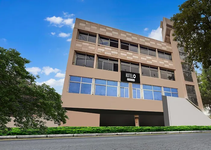 Cheap hotels O Jamalpur Ahmedabad Formerly Peace