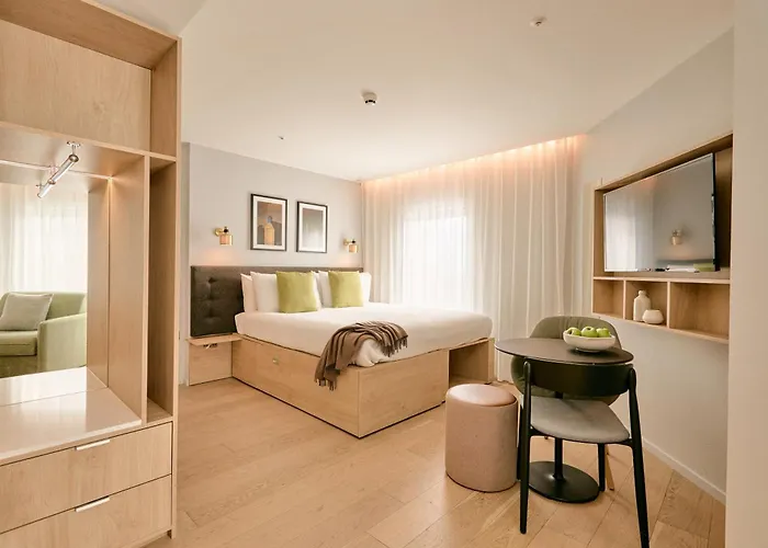 Family resorts Wilde s London Paddington