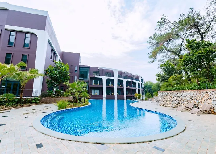 Soc Village Wellness & Retreat
