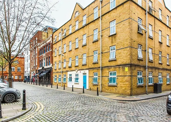 Alexander Fleming House, London