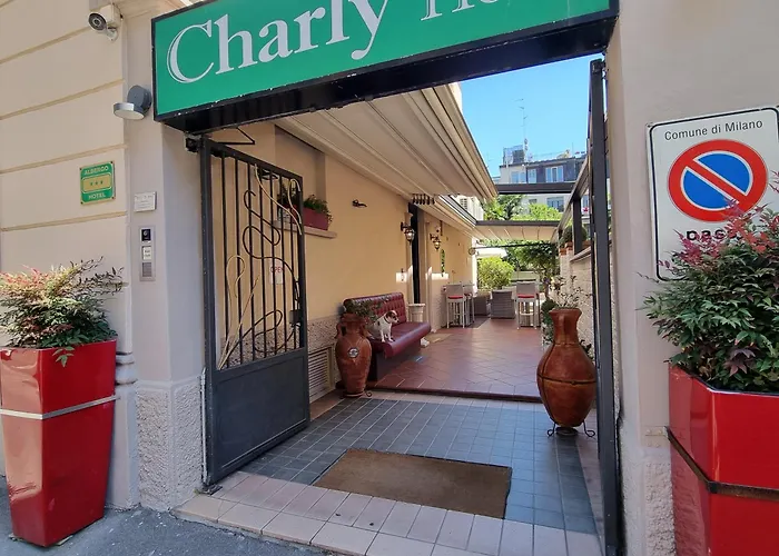 Hotel Charly