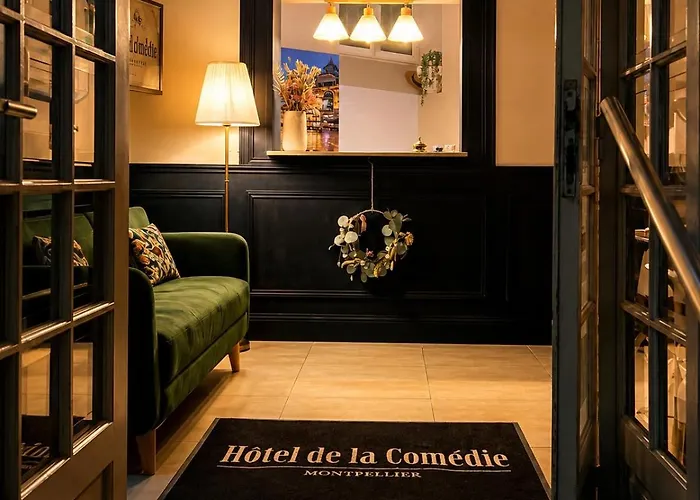 De La Comedie - Place De La Comedie