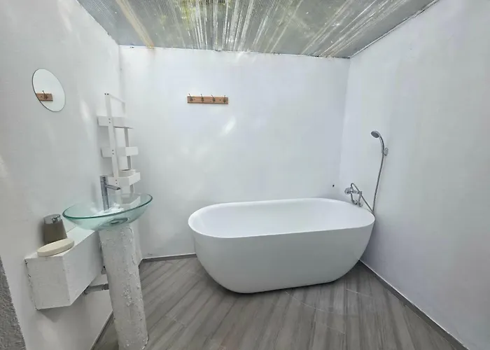 Quinta Do Abacate - Glamping Park