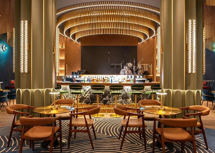 Luxury hotel only: Novotel Dubai World Trade Centre