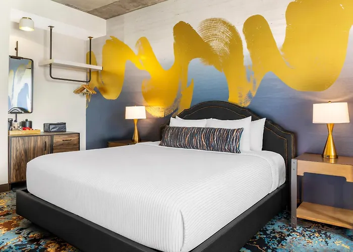 Cambria Hotel Nashville Downtown