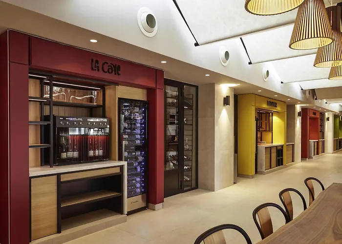  Mercure Avignon Tgv & Spa