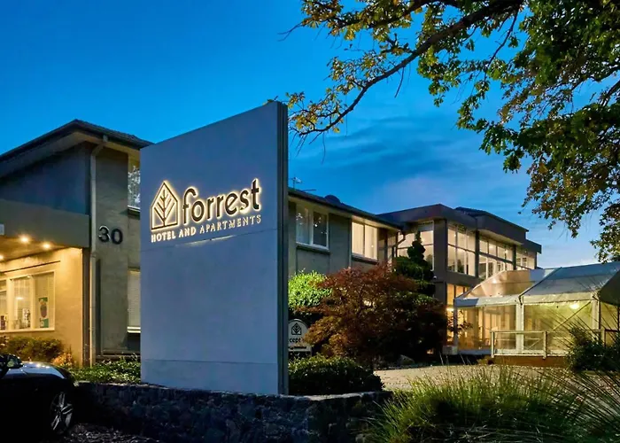 Forrest Hotel & Apartments