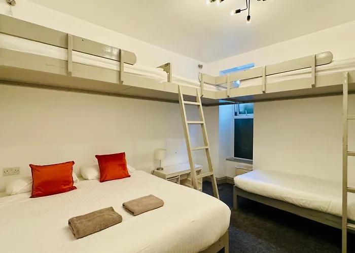 The Hostels Town Lodge