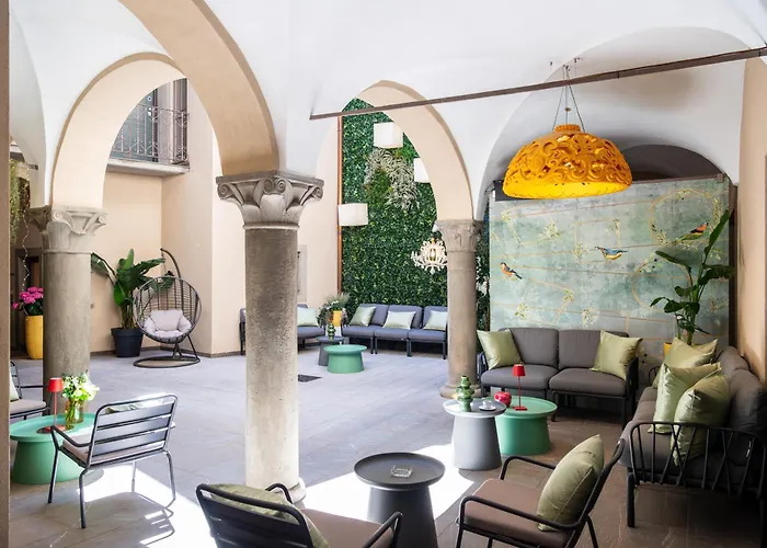  Rego s - Boutique Aparthotel With Some Off-Site s In A Charming Historic District Close To Upper Town
