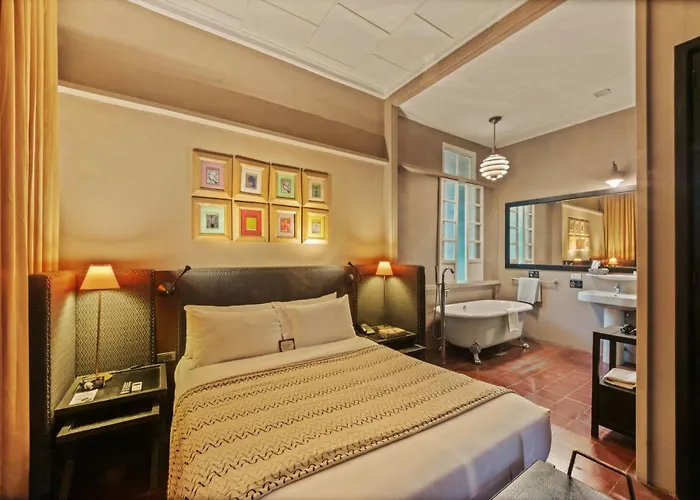 Romantic hotel: The Henry Hotel Manila