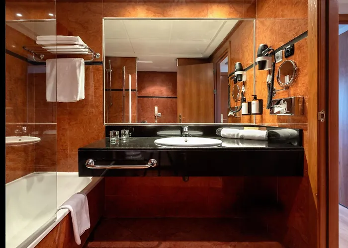 Hotel Madrid Alameda Aeropuerto, Affiliated By Melia