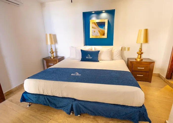 Blue Chairs Beachfront Resort Puerto Vallarta - Adults Only