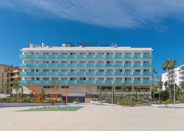 H10 Delfín - Adults Only