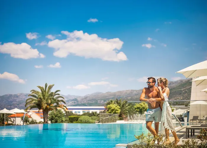 Valamar Lacroma Hotel
