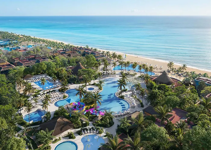  Iberostar Waves Tucan