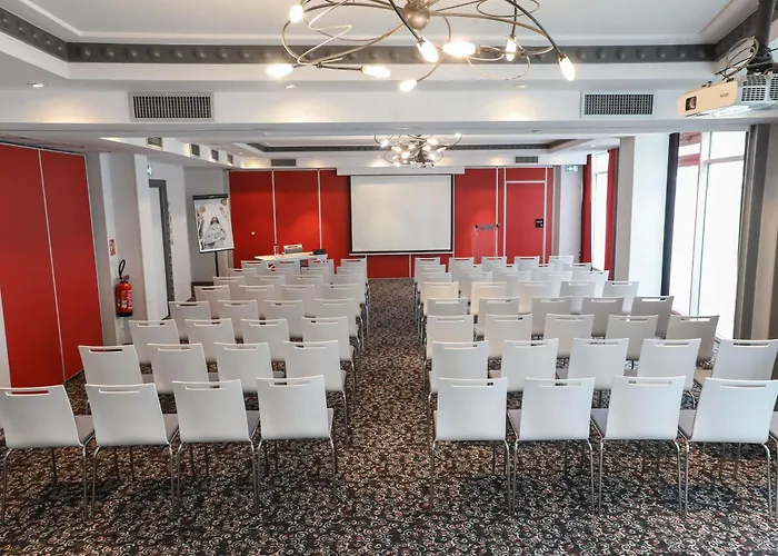 Mercure Lyon Centre Charpennes