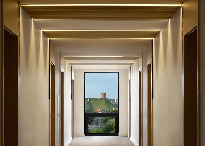 Courtyard By Marriott City Center