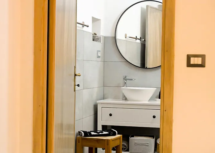 Cozy Guest House Downtown