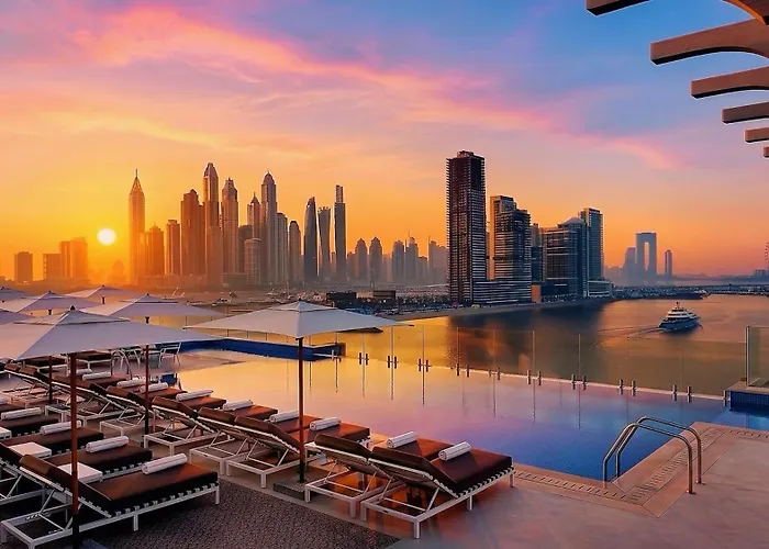 Hotel Am Voco Dubai The Palm By Ihg