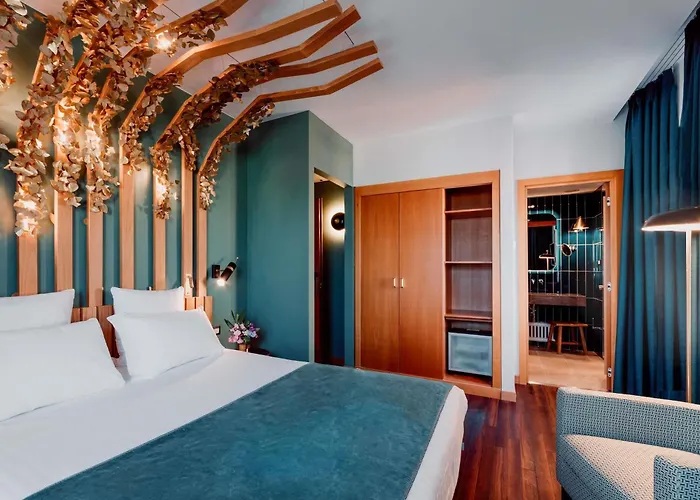 Animaux admis Mercure Roma Corso Trieste
