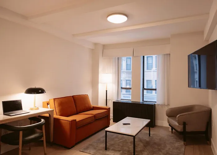 Aura Hotel Times Square