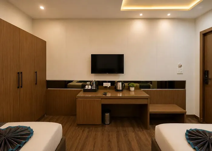 Hot Tub in Room 