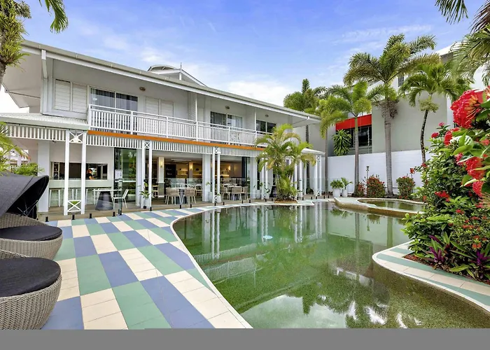 Mercure Cairns