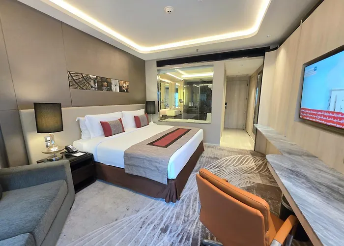 In Luxury hotels Graceland Bangkok By Grace - Sha Extra Plus