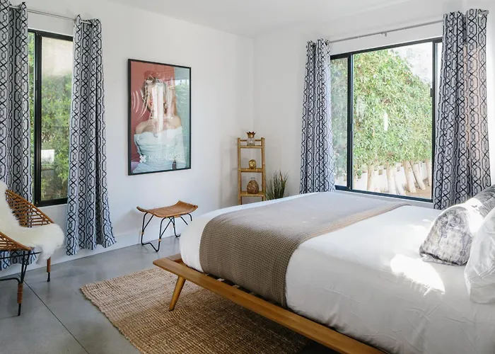 Hotel El Cid By Avantstay Mid-Century Charm With Poolside Cabanas