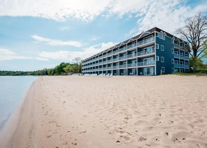 Cheap hotels Bayshore Resort