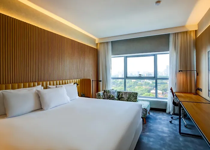 Hilton Garden Inn Rebouças