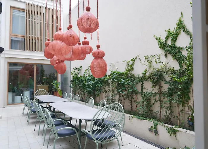 Bromelia Boutique
