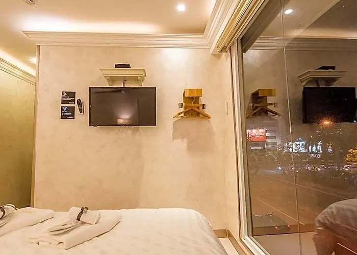 Cj Residence - Opposite Public Bank Centre Point