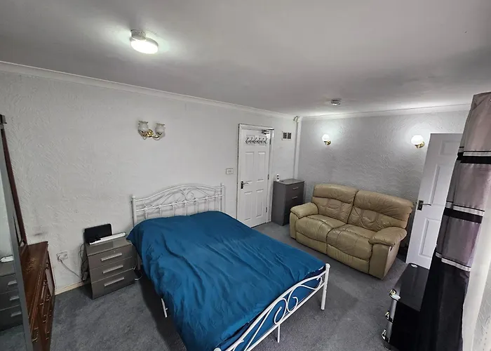 Larches Homestay