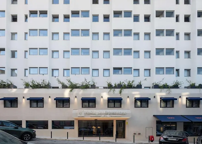 Inn Express&Suites - Príncipe Real By IHG