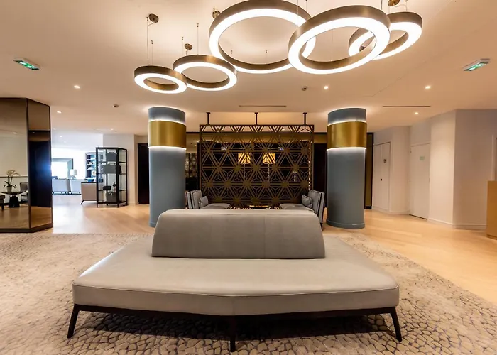 3 SterneHotel Columbus Monte-Carlo, Curio Collection By Hilton