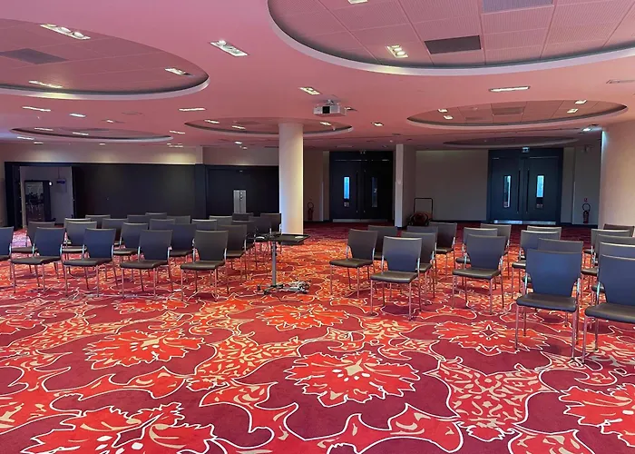  Clarion Paris Cdg Airport