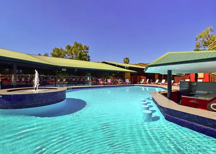 Trip to College Mercure Alice Springs
