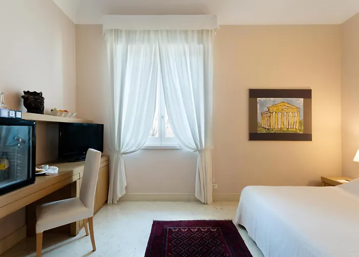 Palazzo Brunaccini Boutique Hotel