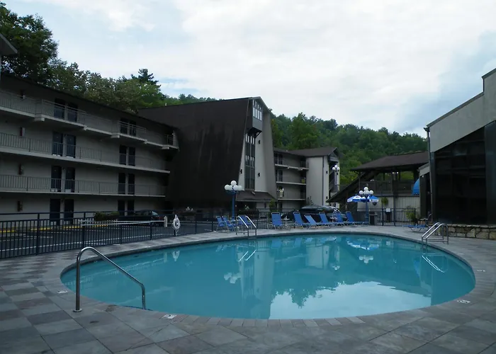 Sidney James Mountain Lodge