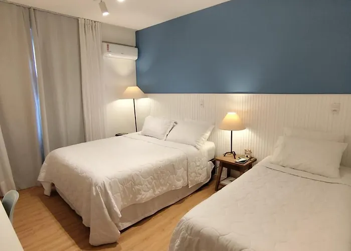 Hotel Veleiro