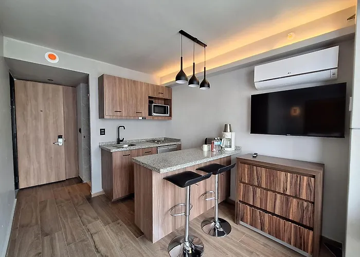Hotel Block Suites