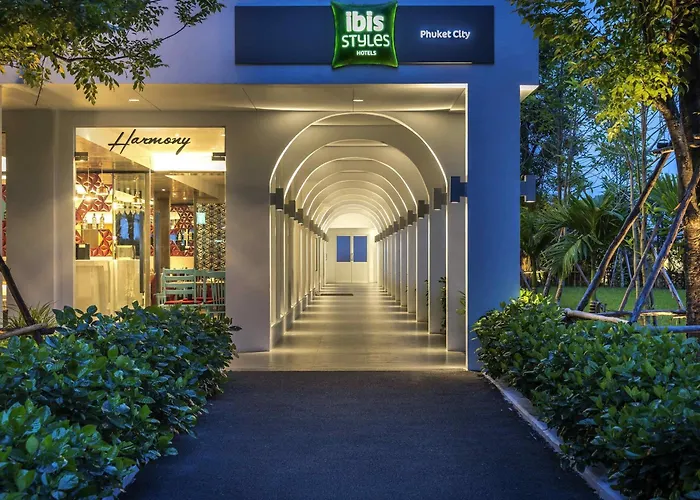 Сity center hotels Ibis Styles Phuket City